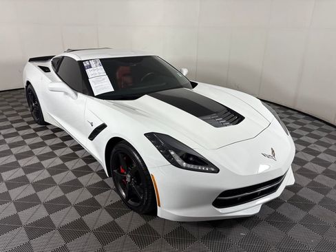 Used 2014 Chevrolet Corvette Stingray Coupe image 1