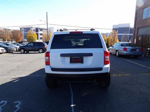 Used 2017 Jeep Patriot Sport w/ Power Value Group image 7