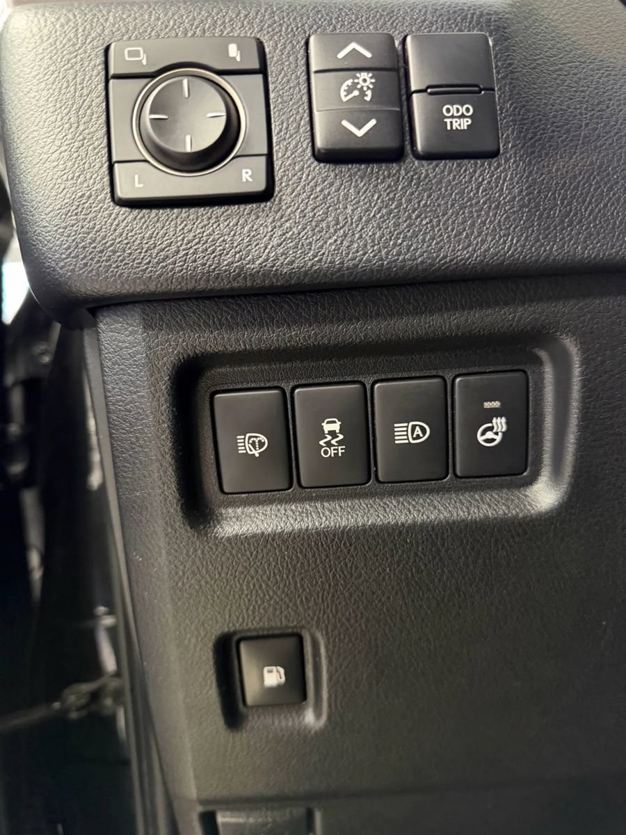 Used 2023 Lexus GX 460 Premium AWD/4WD image 26