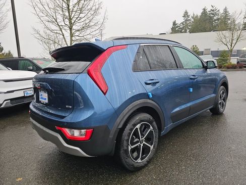 New 2026 Kia Niro EX image 5