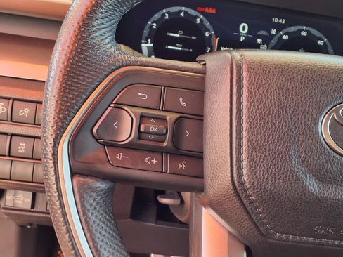 Certified 2024 Toyota Tacoma TRD Sport AWD/4WD image 20