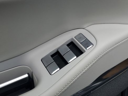 New 2025 Lincoln Navigator Reserve image 10