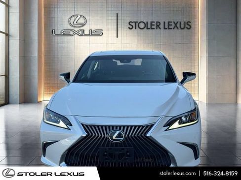 Used 2021 Lexus ES 350 w/ Premium Package FWD image 2