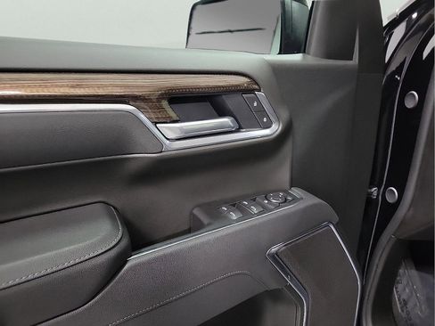 Used 2026 Chevrolet Silverado 1500 RST w/ Redline Edition image 10