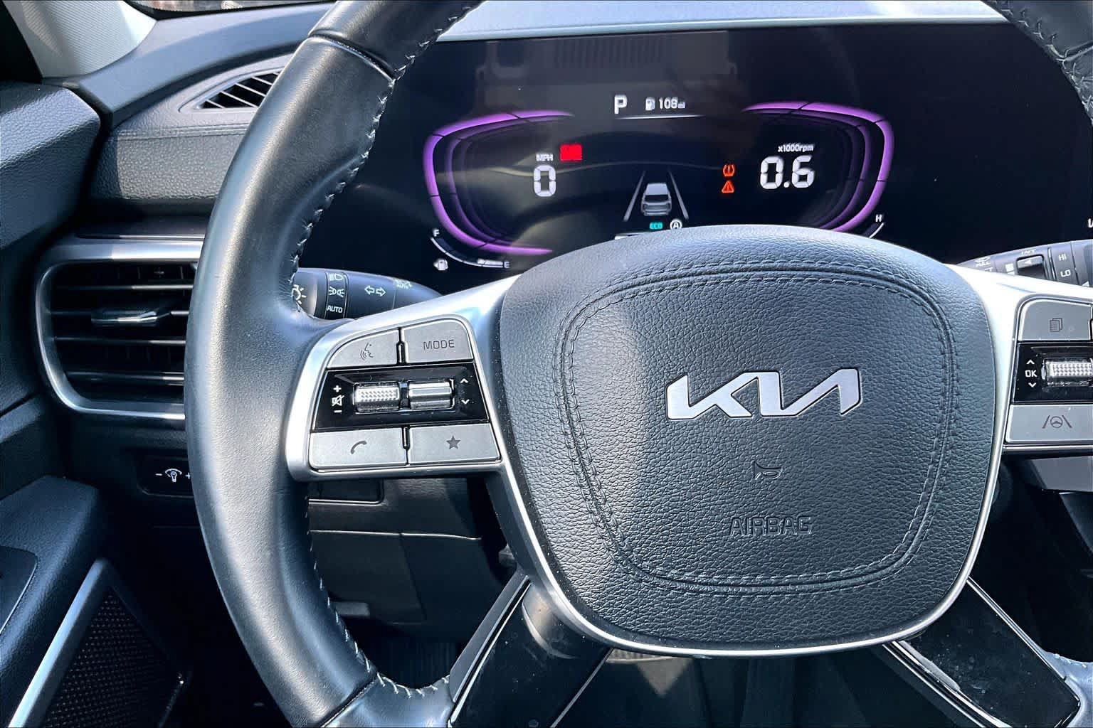 Used 2024 Kia Telluride S AWD/4WD image 23