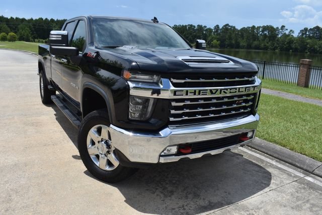 Used 2020 Chevrolet Silverado 2500 LTZ w/ LTZ Premium Package AWD/4WD image 2