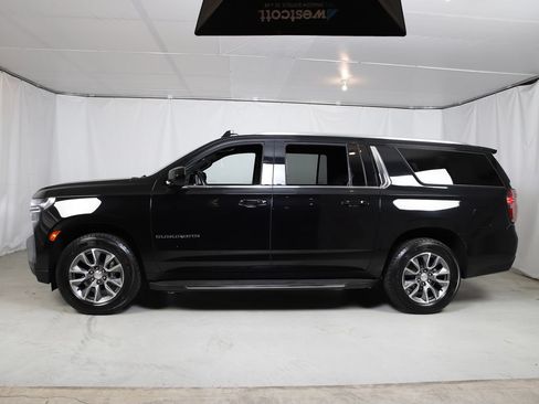 Used 2024 Chevrolet Suburban LS AWD/4WD image 23