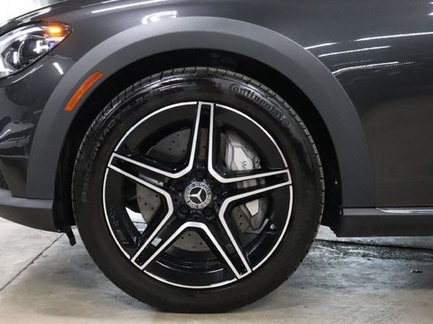Used 2021 Mercedes-Benz E 450 4MATIC All-Terrain Wagon image 33