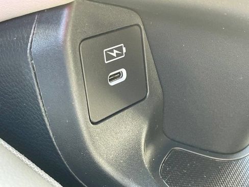 Used 2024 Honda HR-V EX-L image 15