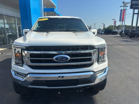 Used 2021 Ford F150 Lariat w/ Tow Technology Package image 3
