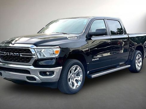 Used 2022 RAM 1500 Big Horn AWD/4WD image 3