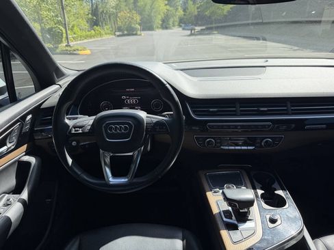 Used 2017 Audi Q7 3.0T Prestige AWD/4WD image 15