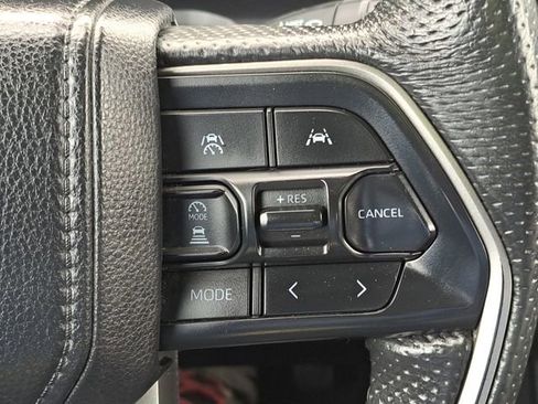 Used 2024 Toyota Tacoma TRD Off-Road image 26