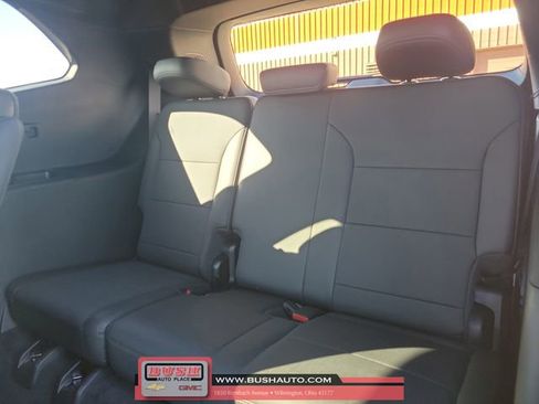 Used 2025 Buick Enclave Preferred image 15