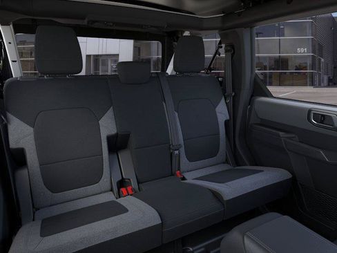 New 2025 Ford Bronco 4-Door AWD/4WD image 11