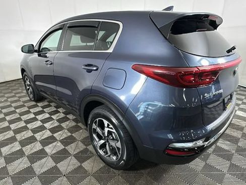Used 2022 Kia Sportage LX AWD/4WD image 4