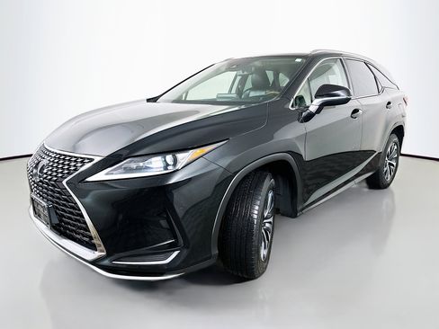 Used 2021 Lexus RX 350L Premium w/ Premium Package image 3