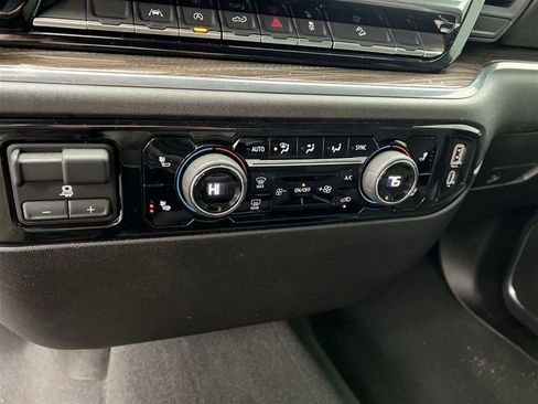 Certified 2024 Chevrolet Silverado 1500 RST AWD/4WD image 20