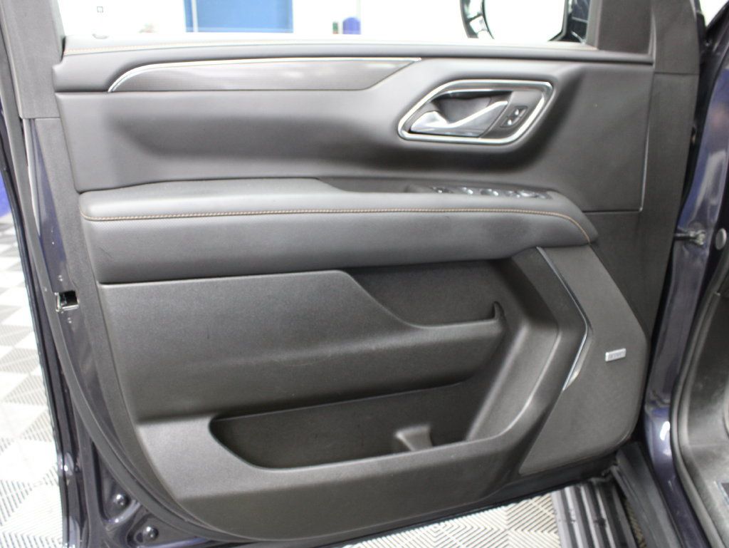 Used 2024 GMC Yukon XL AT4 w/ AT4 Premium Plus Package AWD/4WD image 77