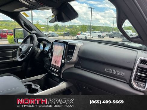 New 2026 RAM 3500 Big Horn AWD/4WD image 28