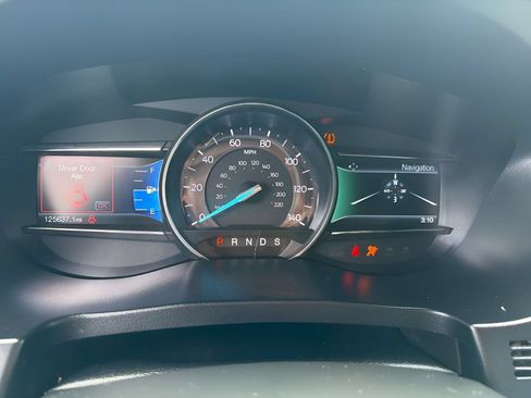 Used 2017 Ford Explorer Limited AWD/4WD image 6