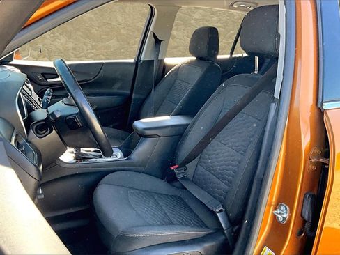 Used 2018 Chevrolet Equinox LT image 24