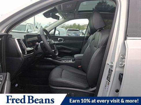 New 2026 Kia Sorento S image 9