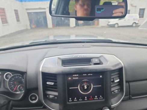 Used 2019 RAM 1500 Big Horn AWD/4WD image 27