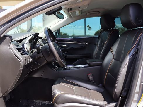 Used 2019 Chevrolet Impala Premier FWD image 38