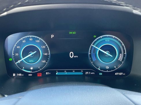 Used 2023 Hyundai Santa Fe Limited image 19