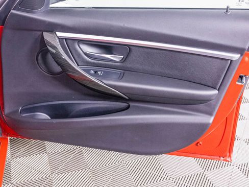 Used 2017 BMW 330i xDrive Sedan image 38