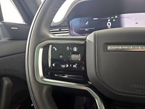 Certified 2025 Land Rover Range Rover Sport SE AWD/4WD image 22