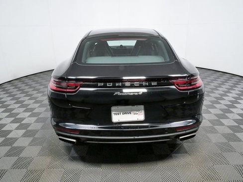 Used 2018 Porsche Panamera 4 image 33