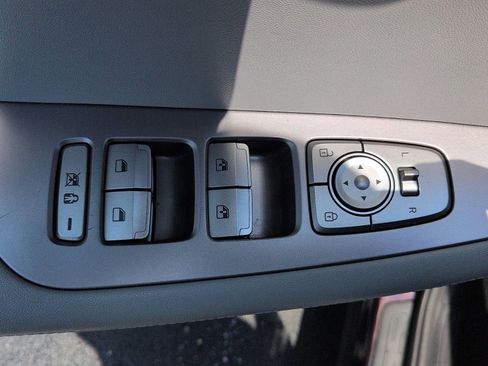 Used 2024 Hyundai Palisade SEL FWD image 14