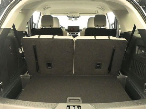 New 2025 Ford Explorer Active w/ Active Comfort Package image 17