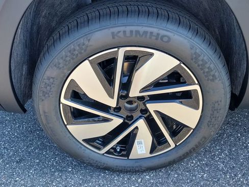 New 2026 Volkswagen Atlas SE FWD image 5