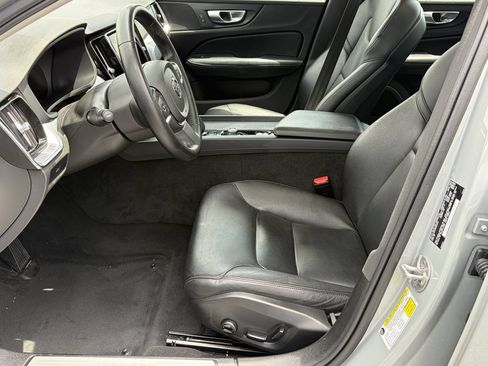 Used 2024 Volvo S60 B5 Core FWD image 15