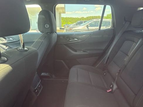 Used 2025 Chevrolet Equinox LT AWD/4WD image 9