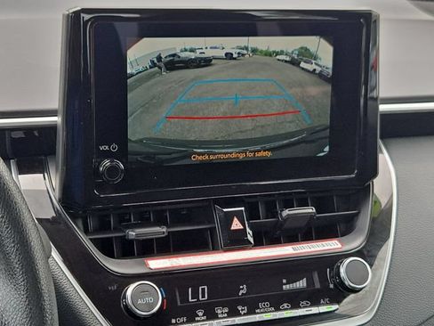 Certified 2025 Toyota Corolla LE w/ LE Premium Package FWD image 16