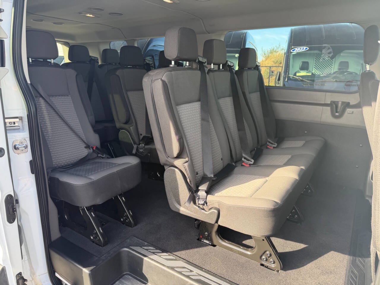 Used 2022 Ford Transit 350 XLT RWD image 31