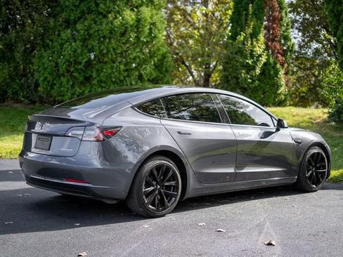 Used 2023 Tesla Model 3 Long Range AWD/4WD image 5