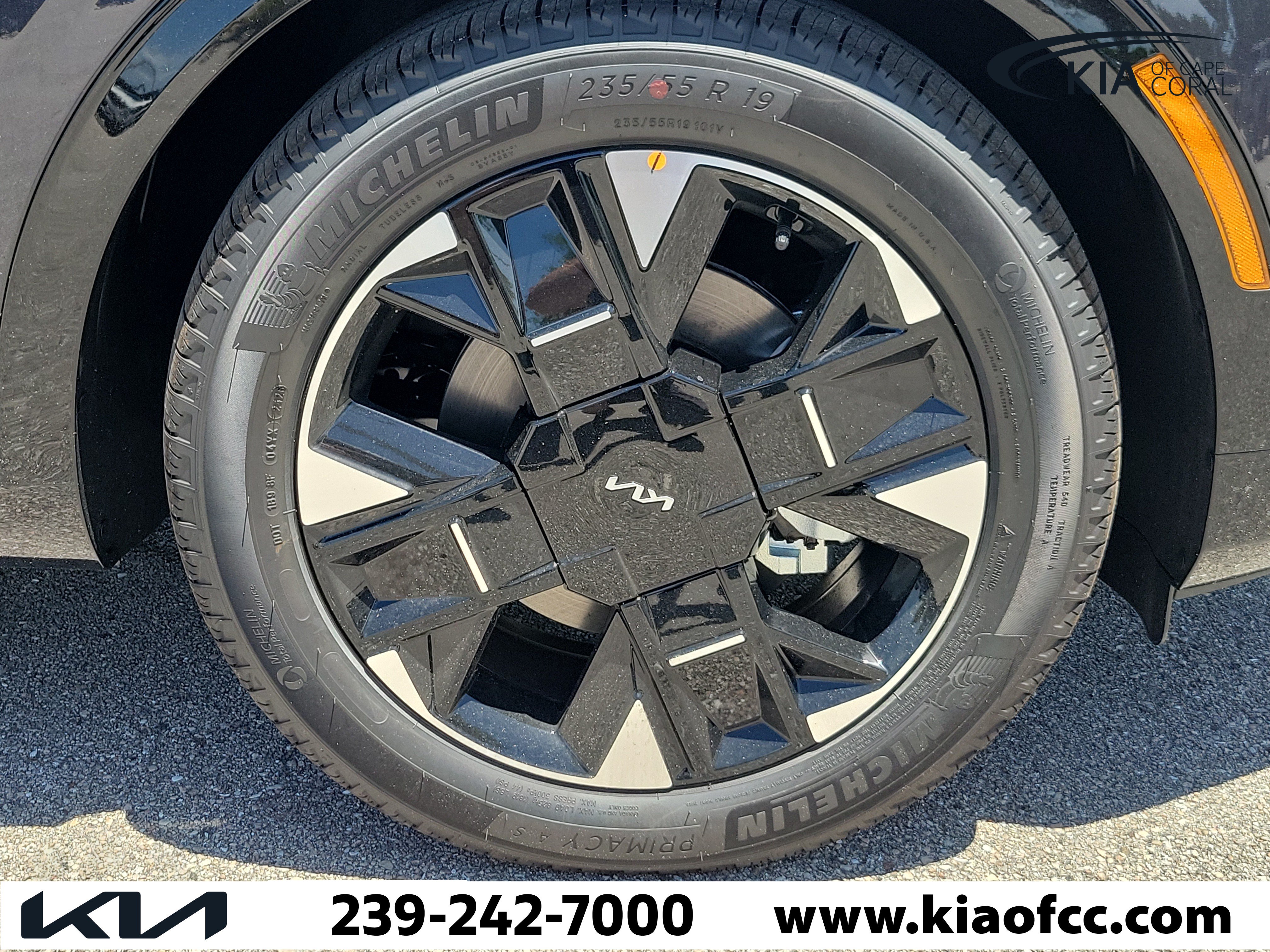 New 2026 Kia Sportage SX FWD image 7