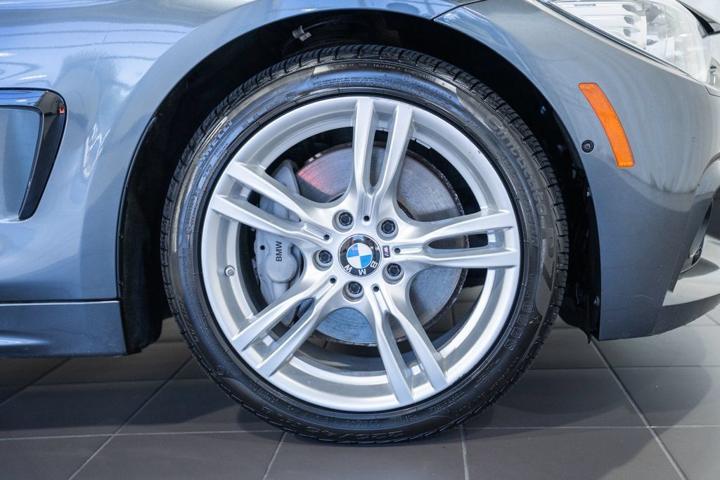 Used 2016 BMW 435i xDrive Convertible AWD/4WD image 12