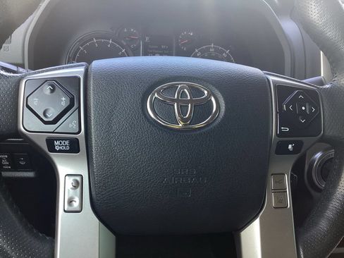 Certified 2023 Toyota 4Runner SR5 Premium w/ Moonroof Package AWD/4WD image 21