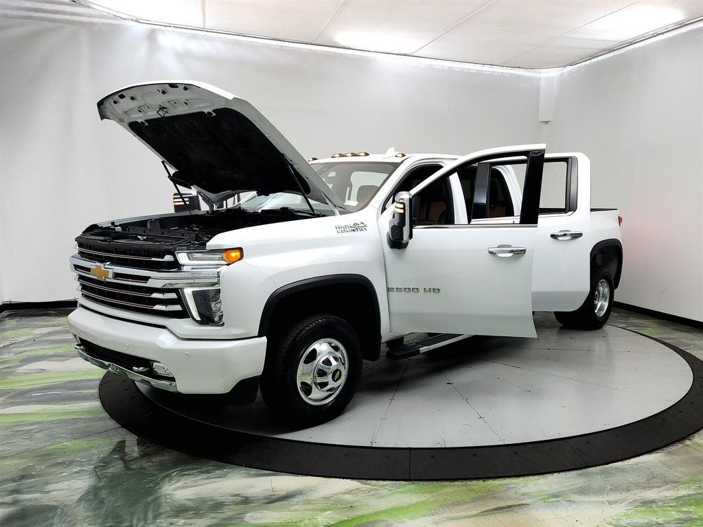 Used 2021 Chevrolet Silverado 3500 High Country AWD/4WD image 9