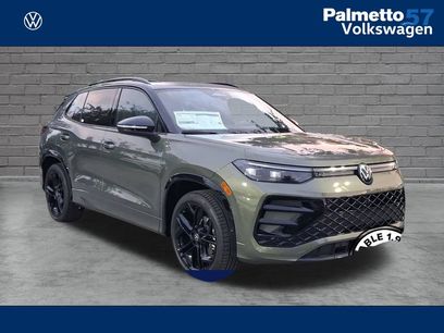 New 2026 Volkswagen Tiguan SE R-Line