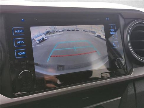 Used 2019 Toyota Tacoma SR5 image 14