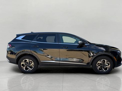 Certified 2025 Kia Sportage LX AWD/4WD image 12