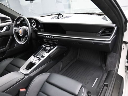 Certified 2021 Porsche 911 Turbo S image 29