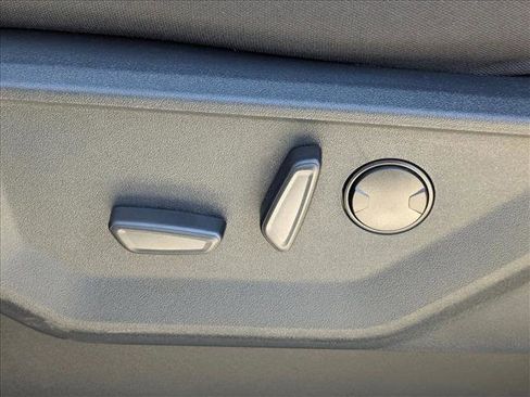 New 2025 Ford F150 XLT w/ Equipment Group 302A MID image 4